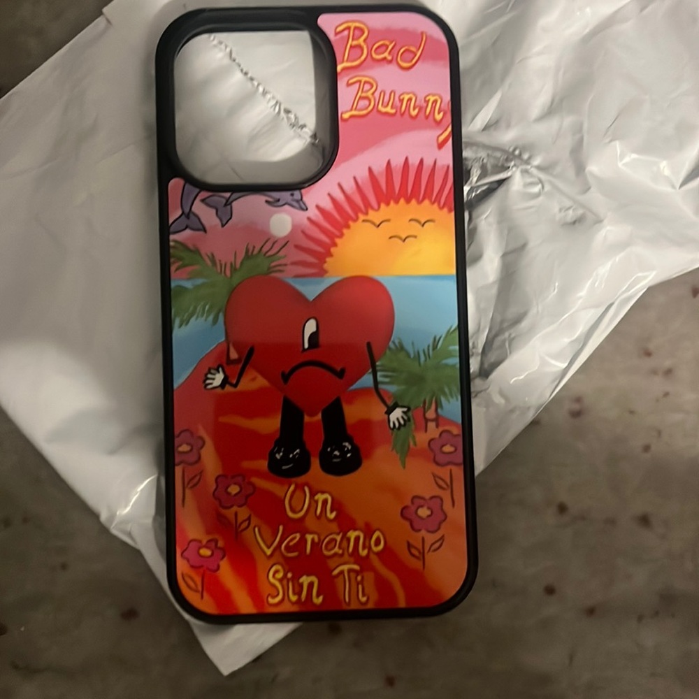 Bad bunny iPhone 14 case